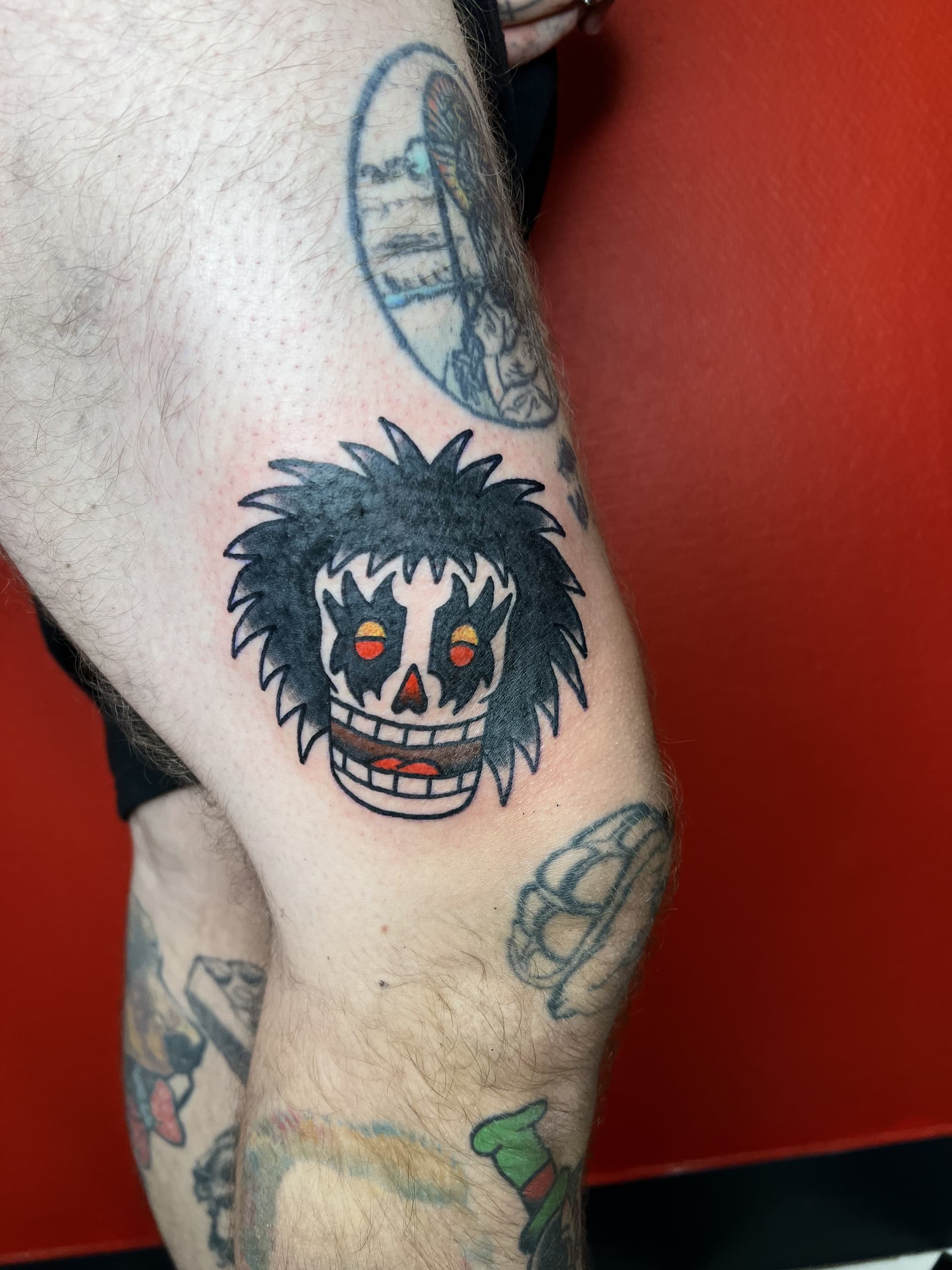 Mapache Studio - Artyści Mapache Studio - Artyści